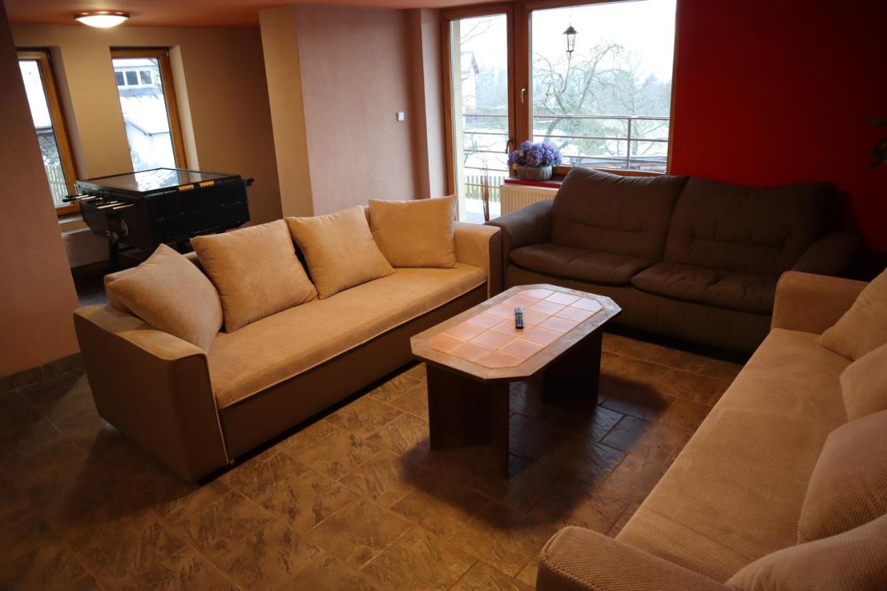 Villa Prazdninovy Dum Jirkov à Zelezny Brod Extérieur photo