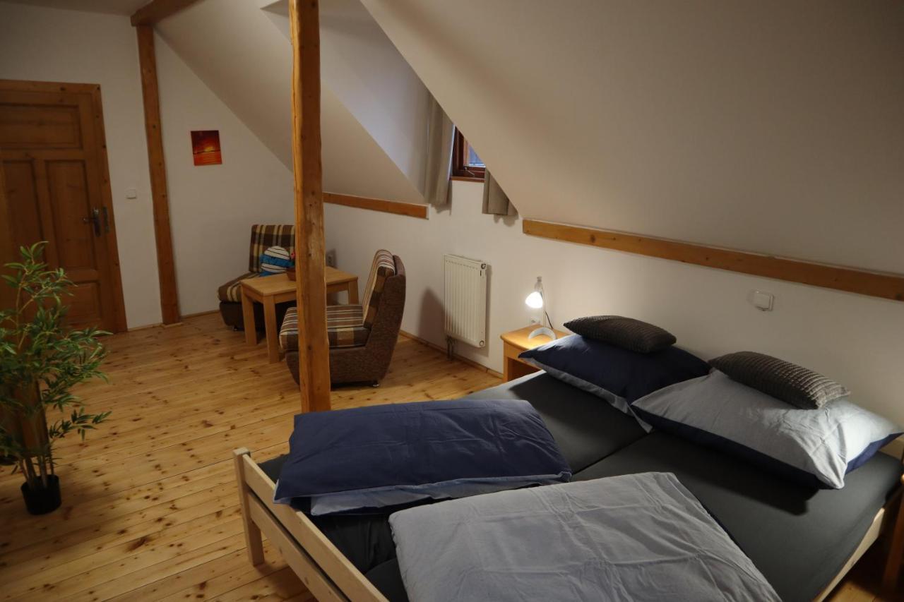 Villa Prazdninovy Dum Jirkov à Zelezny Brod Extérieur photo